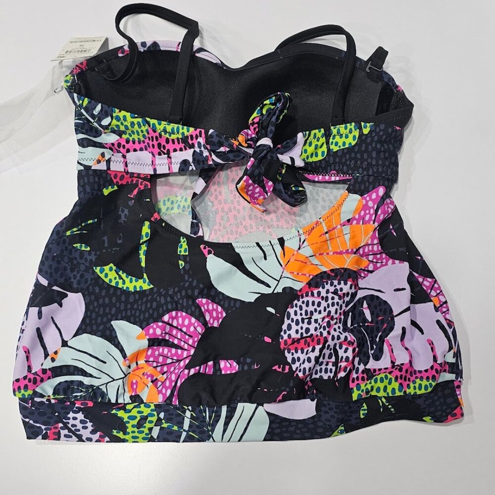 Bar III Paradise Palms Convertible Tropical-Print Tankini Top - Picture 6 of 9